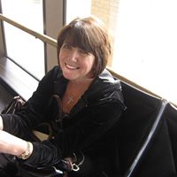 Jane Riley Photo 29