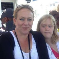 Kristin Fischer Photo 36