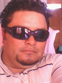 Carlos Vilchez Photo 31
