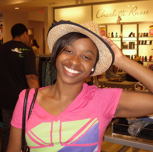 Latoya Griffin Photo 26