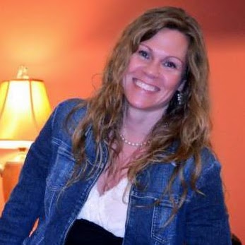 Heather Dillon Photo 18