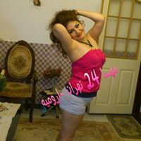 Katie Blake Photo 7