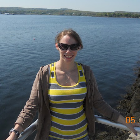 Alyssa Ames Photo 11