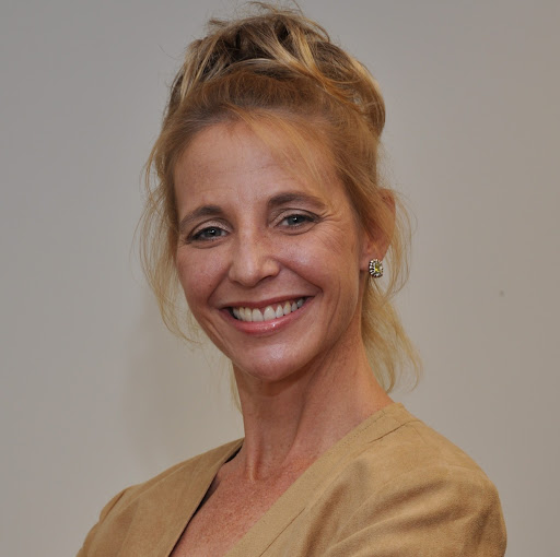 Amy Olsen Photo 19