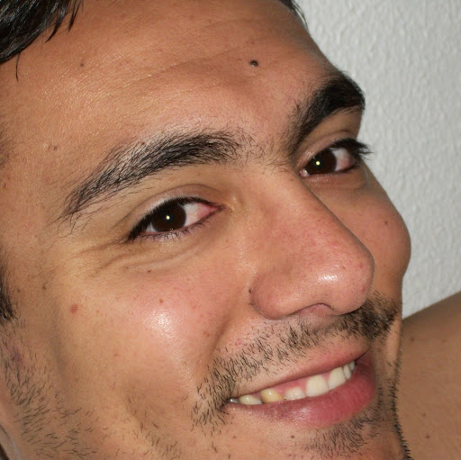 Gustavo Almeida Photo 5