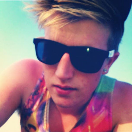 Daniel Wyatt Photo 19