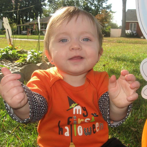 Charlotte Blanton Photo 23