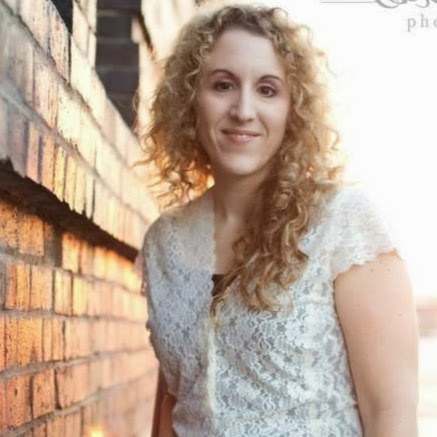 Erin Smith Photo 42