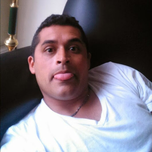 Ricardo Velazquez Photo 20