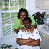 Marcia Holmes Photo 36