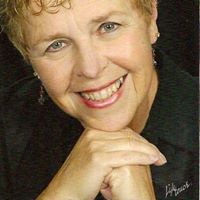 Carol Steffen Photo 7