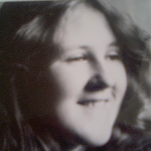 Lynn Burroughs Photo 22