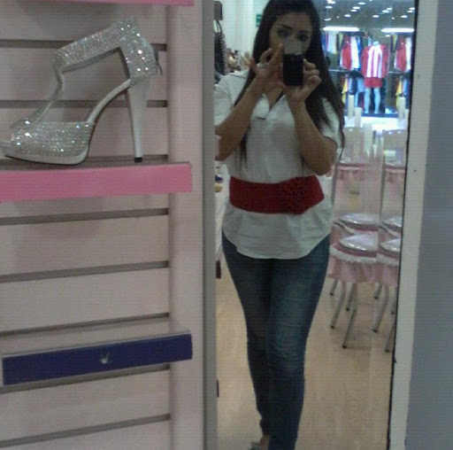 Veronica Suazo Photo 5