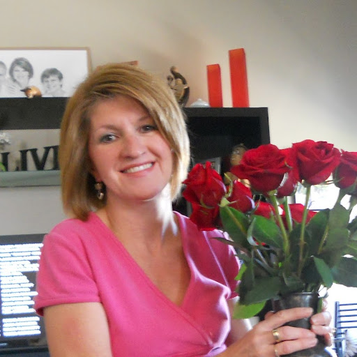 Teresa Roberts Photo 33