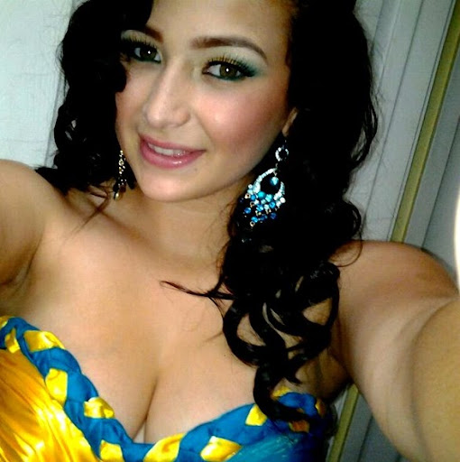 Cristal Luna Photo 7