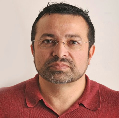 Roberto Gonzalez Photo 24