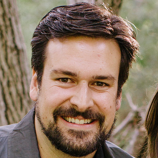 Victor Echevarria Photo 20