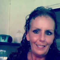 Teri Nolan Photo 28