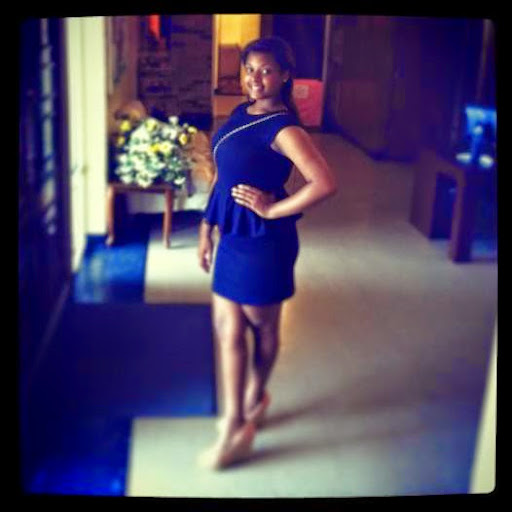 Nichole Dunn Photo 13
