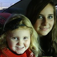 Michelle Burks Photo 44