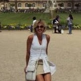 Julie Butler Photo 25