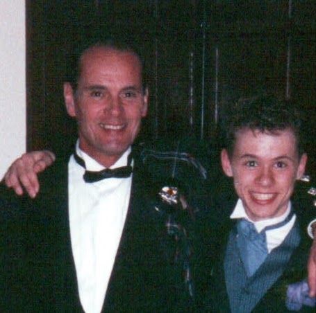 Robert Thorne Photo 25