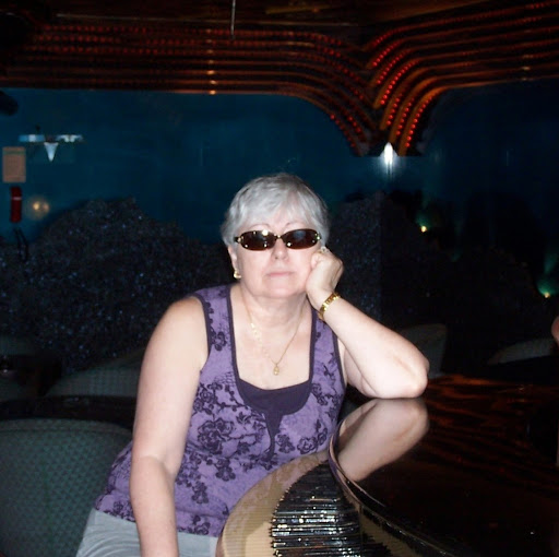 Jeanette Carter Photo 20