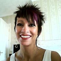 Debbie Grainger Photo 8