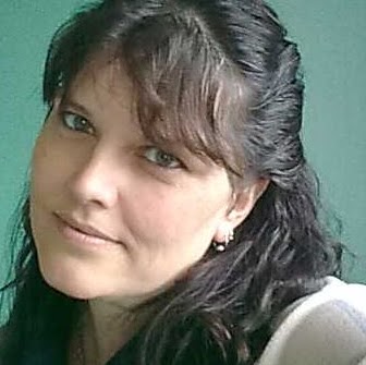 Tina Austin Photo 16
