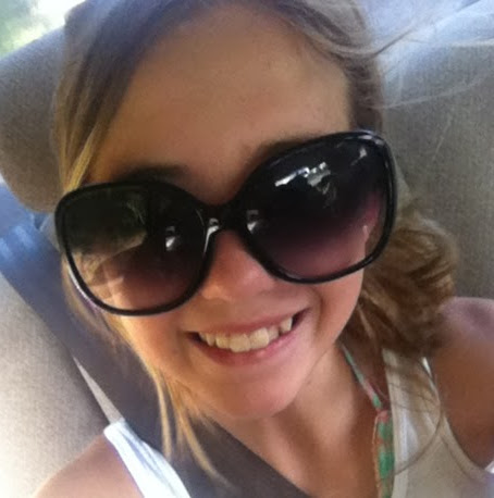 Elizabeth Conner Photo 19
