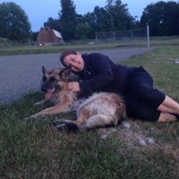 Crystal Pedersen Photo 17