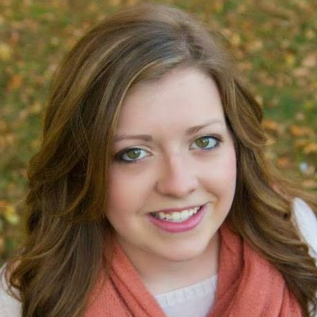 Katherine Turner Photo 35