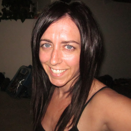 Sarah Gonzalez Photo 17