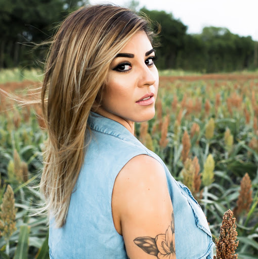 Andrea Rogers Photo 20