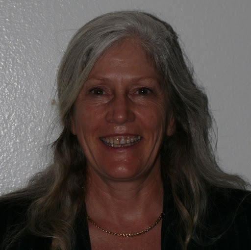 Julie Butler Photo 28