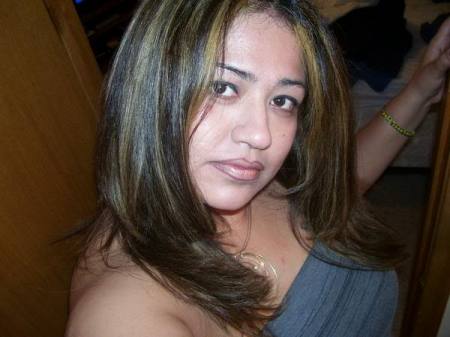 Deborah Martinez Photo 14