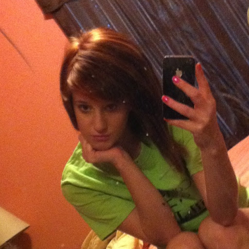 Sarah Riddle Photo 17