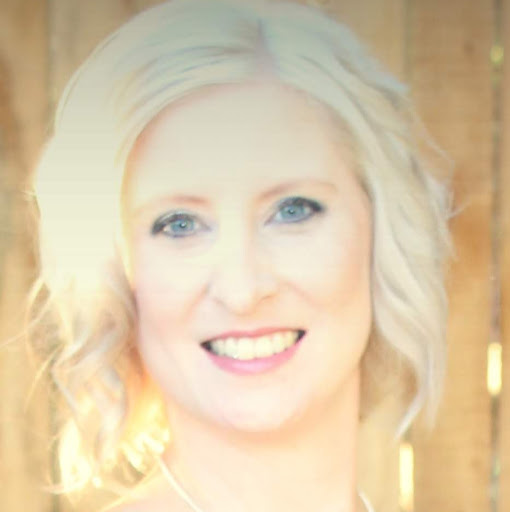 Candice Mcintosh Photo 18