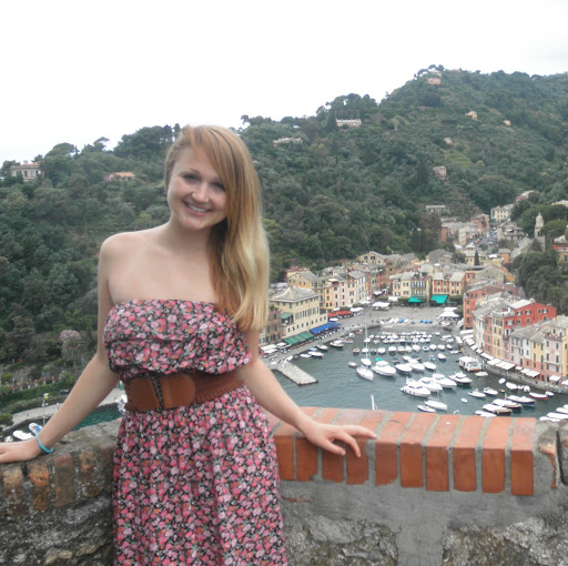 Rachel Reeder Photo 9