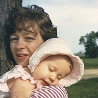 Kathryn Graves Photo 29