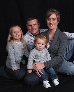 Elizabeth Powell Photo 19