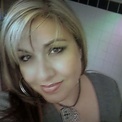 Mary Lopez Photo 31