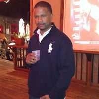 Dennis Rogers Photo 38