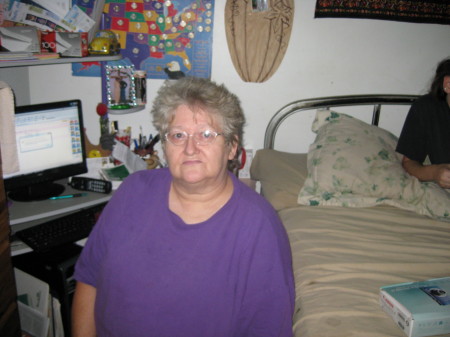 Gladys Davis Photo 24