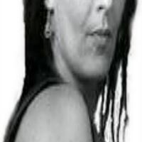 Lora Thomas Photo 30