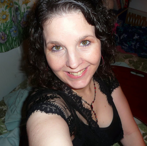 Melissa Raymond Photo 39