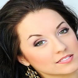 Leslie Stone Photo 21