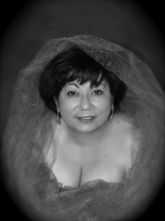 Beatrice Velasquez Photo 15