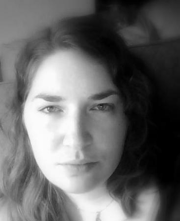 Amy Parker Photo 44