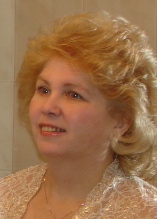 Gloria Moran Photo 23
